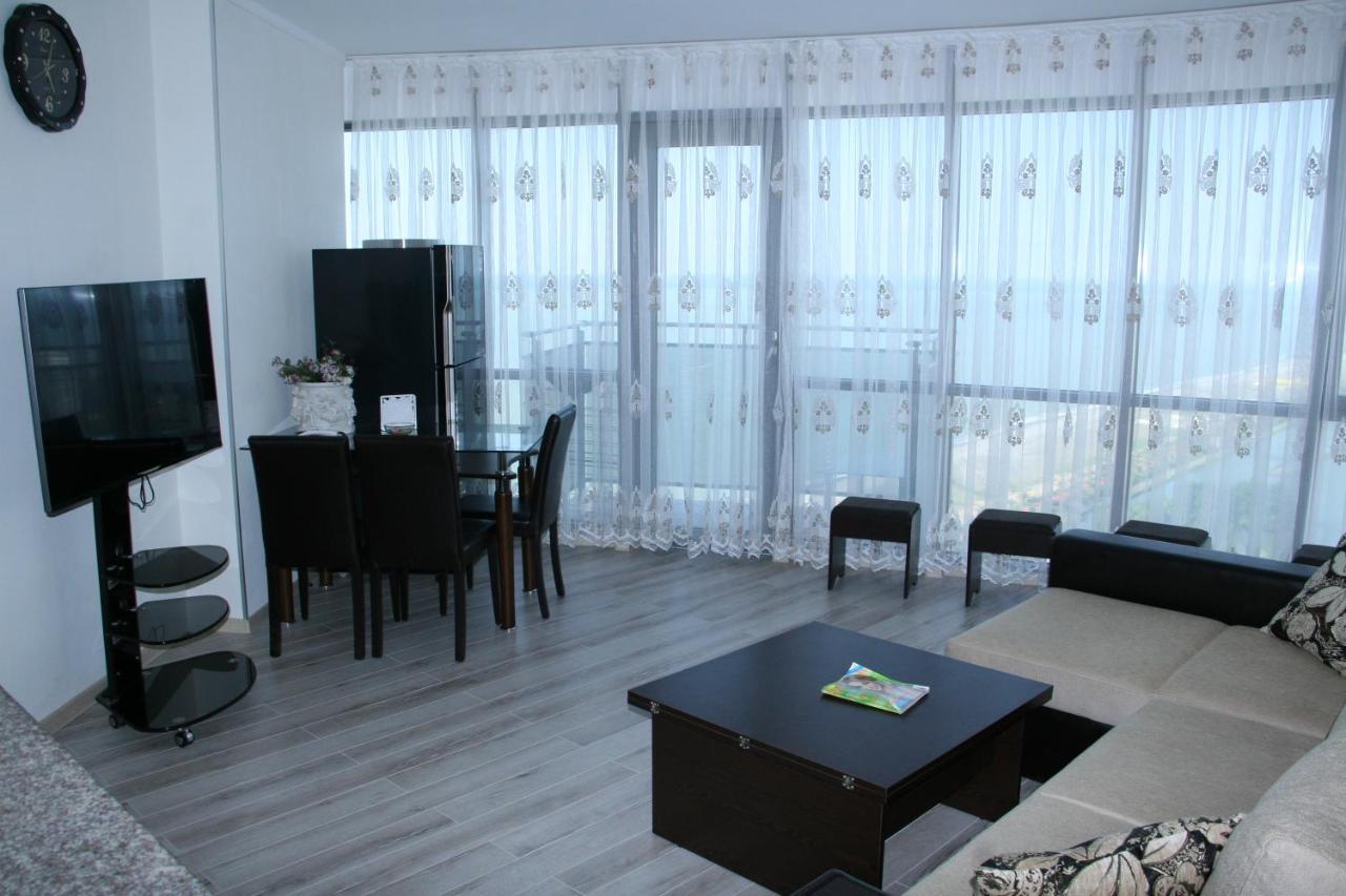 Apart Hotel Orbi Sea Towers Batumi Exterior foto
