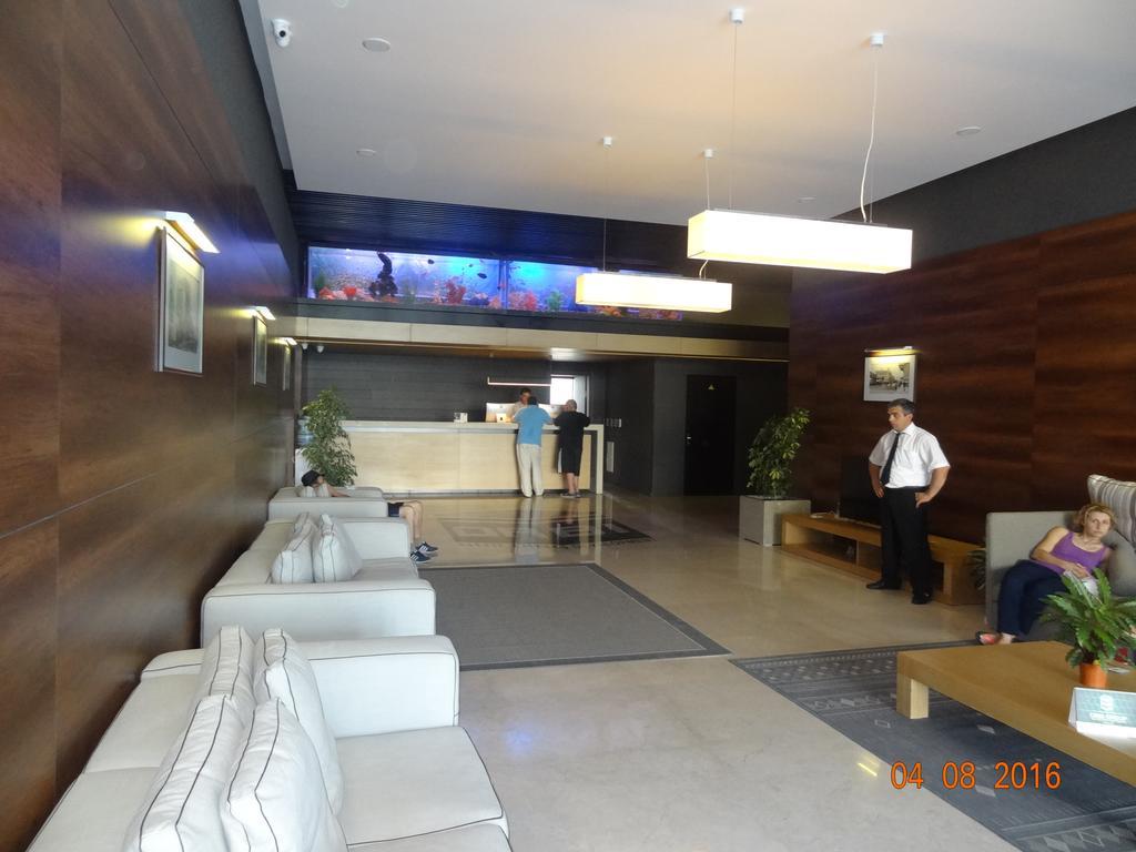 Apart Hotel Orbi Sea Towers Batumi Exterior foto